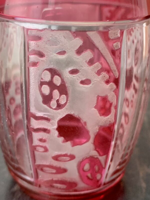 Délicat verre Art Déco Framboise par Cristallerie de Nancy / Auguste Houillon Ref CDN259 – Image 3