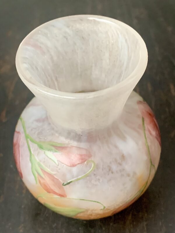 Superbe vase Daum Nancy aux Pois de Senteur Ref DN245 – Image 5