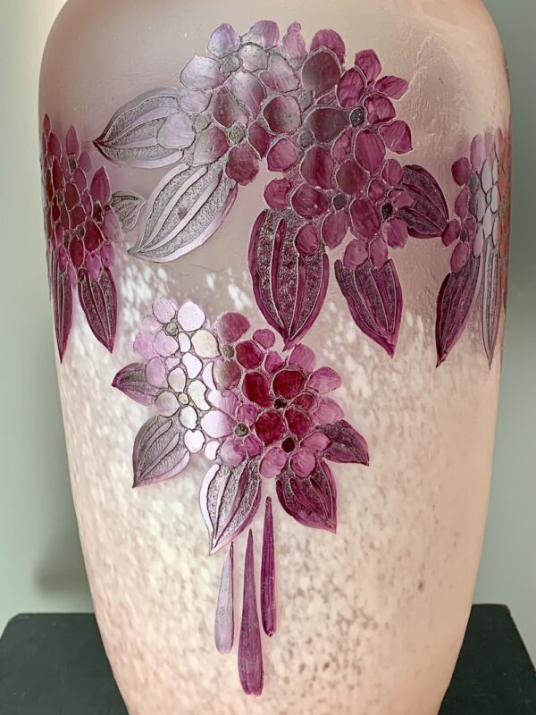 Majestueux grand vase Legras Art Déco série Rubis aux Fleurs Stylisées Ref L338 – Image 2