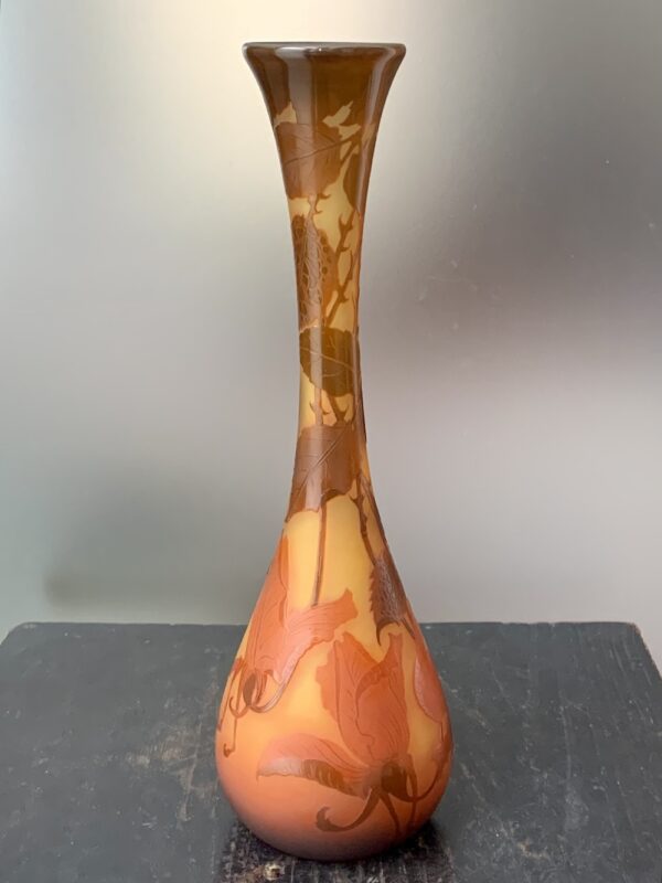 Très élégant vase D'Argental au superbe décor de roses Ref DAR329 – Image 3