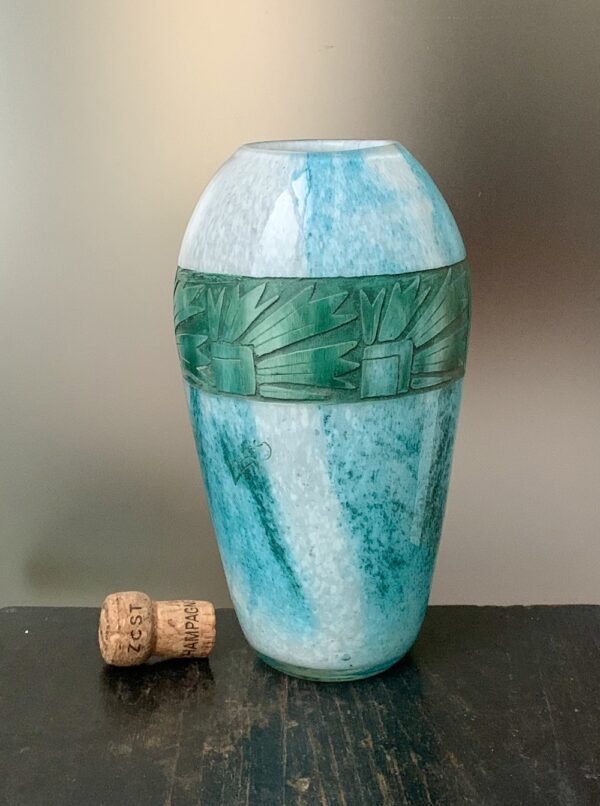 Majestueux vase Legras Art Déco au décor géométrique bleu-vert Ref L361