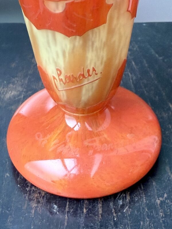 Extraordinaire vase Charder - Le Verre Français série Daturas non référencé "Fleurs et Boutons" Ref LVF398 – Image 2