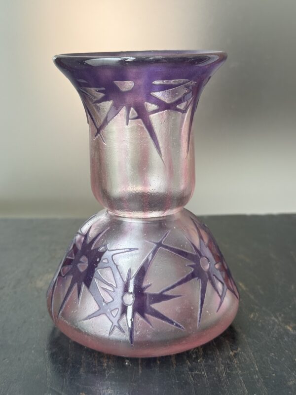 Séduisant vase Le Verre Français série Etoiles au col étoilé Ref LVF415 – Image 5