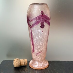 Rare vase Legras série Rubis Art Déco aux Libellules Ref L427