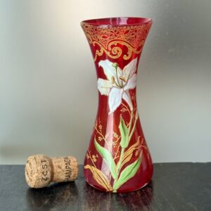 Beau vase Legras série Grenadine au décor de Lys Ref L444